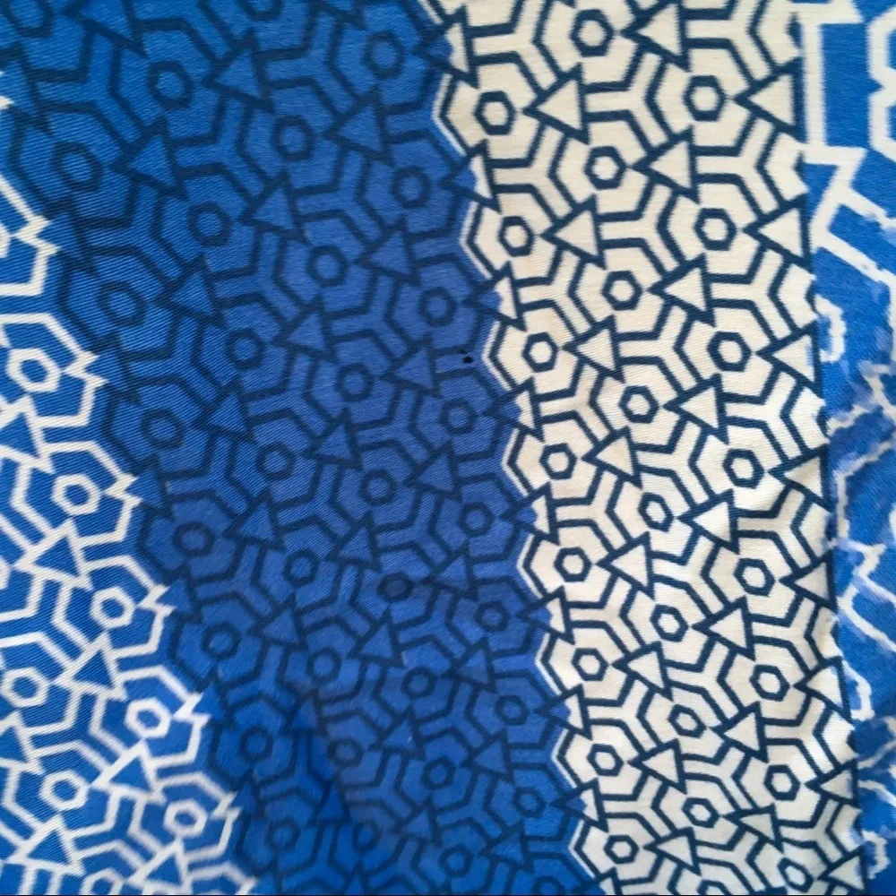 Lovestitch Geometrical Blue Wrap Long Sleeve Geometric Print Top Small - Picture 4 of 7